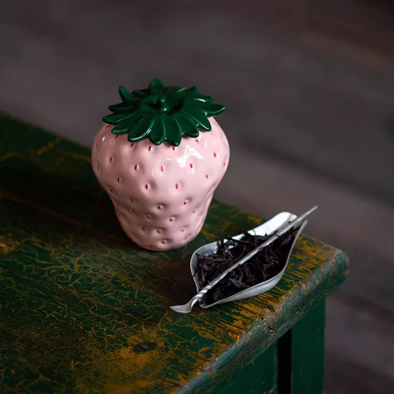 Creative Strawberry Ceramic Storage Jar – Sealed for Freshness
