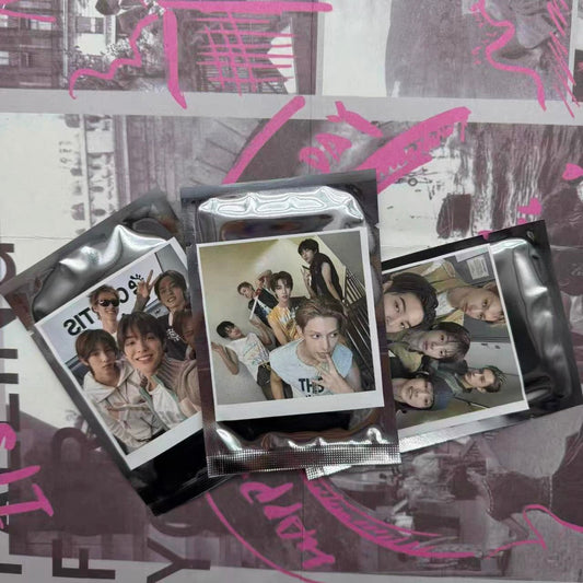 Official K-pop Photocard Mystery Pack – 5 Random Cards