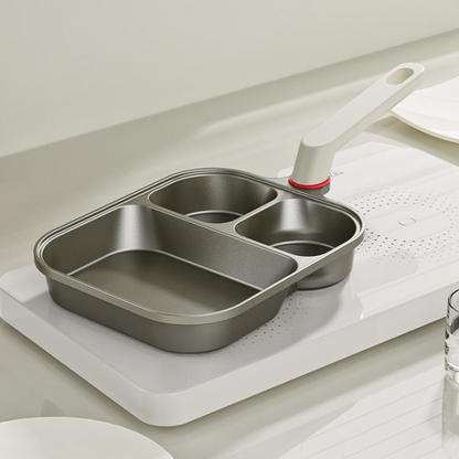 EggMate™ Multi-Section Non-Stick Pan: Ideal for Eggs, Bacon, and Burgers
